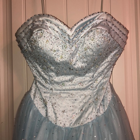 Mori Lee Cinderella Gown - Picture 3 of 10